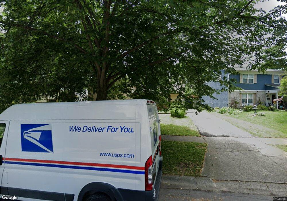 1273 Chesterton Ln, Columbus, OH 43229 - photo 1