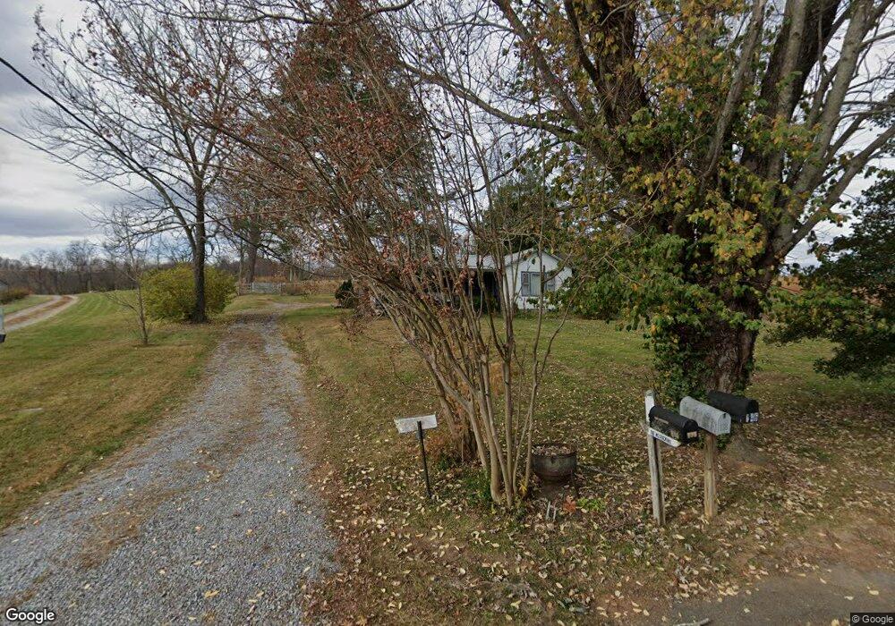 135 Dallas McCracken Dr, Johnson City, TN 37601 - photo 1