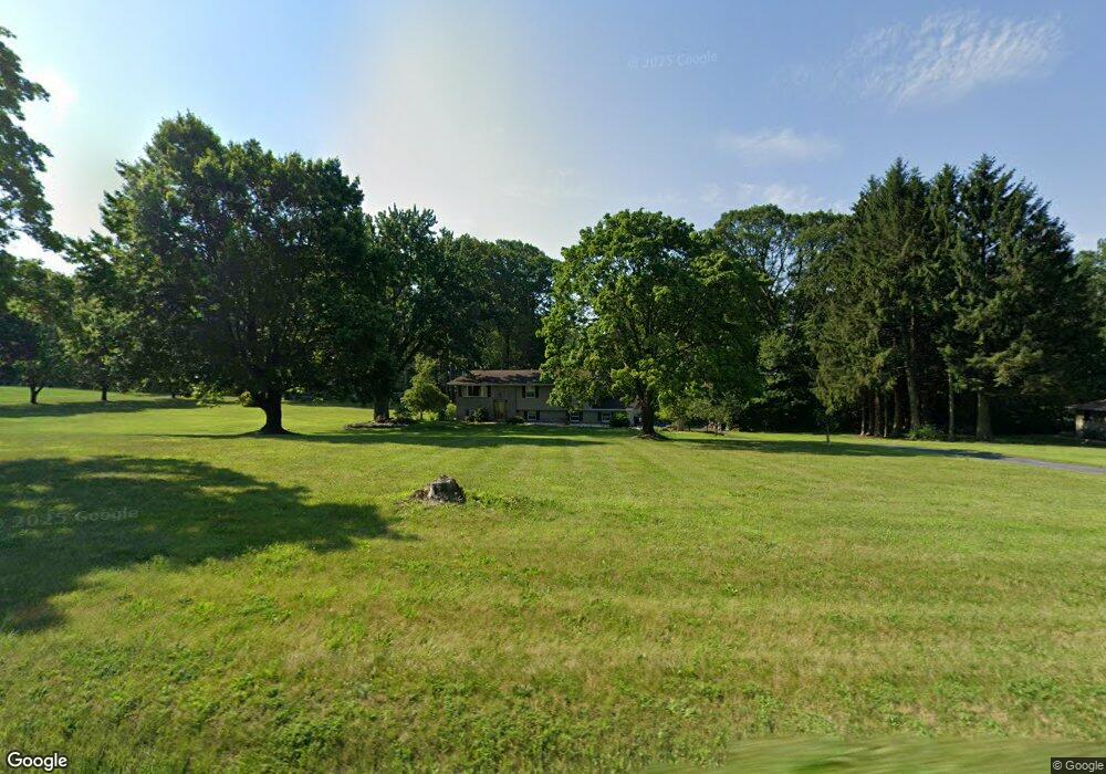 2305 Community Dr, Bath, PA 18014 - photo 1