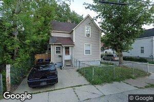 215 S West St, Waukegan, IL 60085