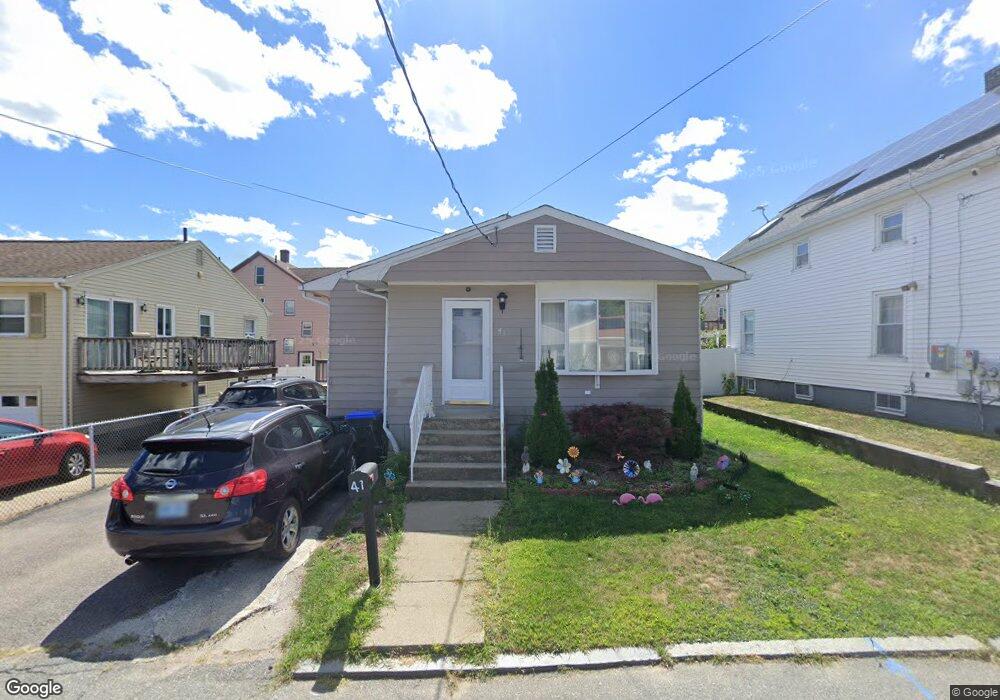 41 Batcheller Ave, Providence, RI 02904 - photo 1