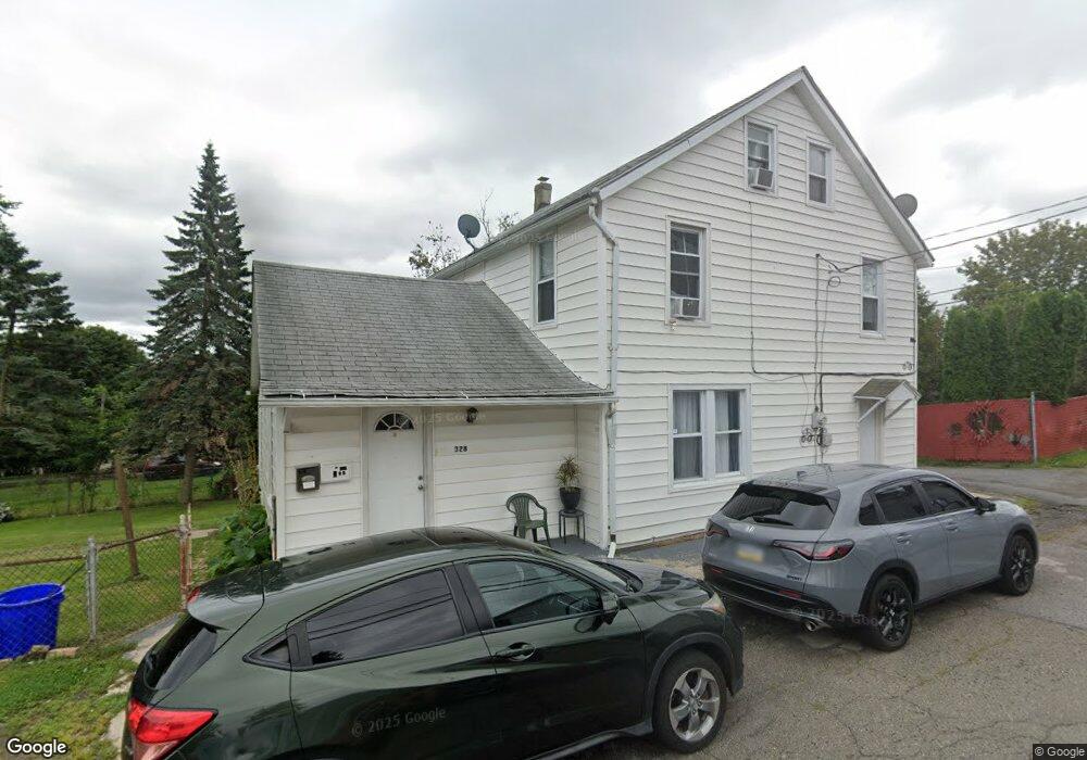 326 E 7th St, Hazleton, PA 18201 - photo 1