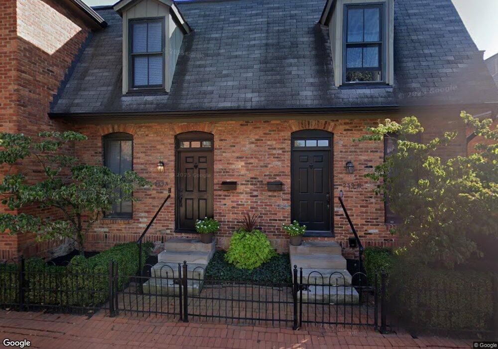 239B E Beck St unit 239B, Columbus, OH 43206 - photo 1