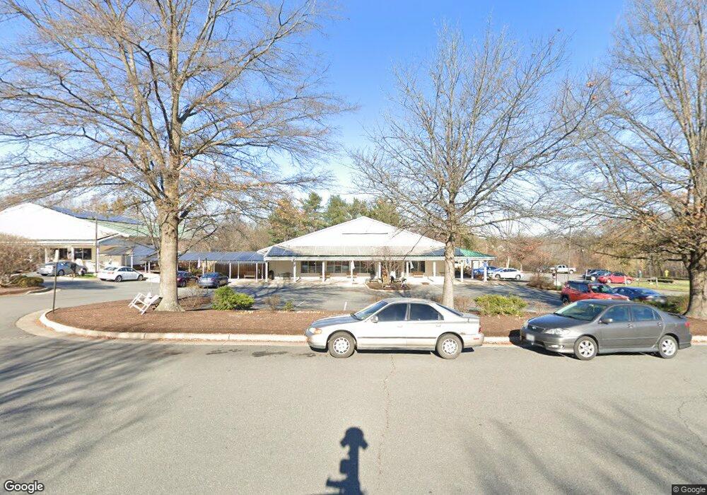 120 E Cornwell Ln, Purcellville, VA 20132 - photo 1