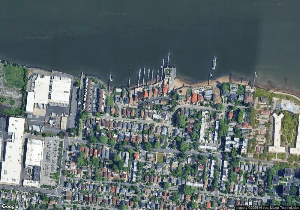 15461 Riverside Dr, Whitestone, NY 11357 - photo 1