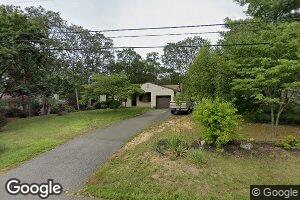 7 Hemlock Rd, Howell, NJ 07731