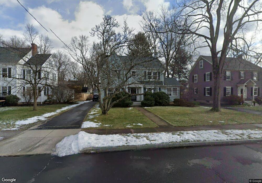 74 Newport Ave, West Hartford, CT 06107 - photo 1