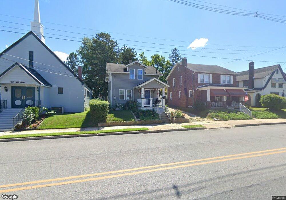 512 S 4th St, Chambersburg, PA 17201 - photo 1