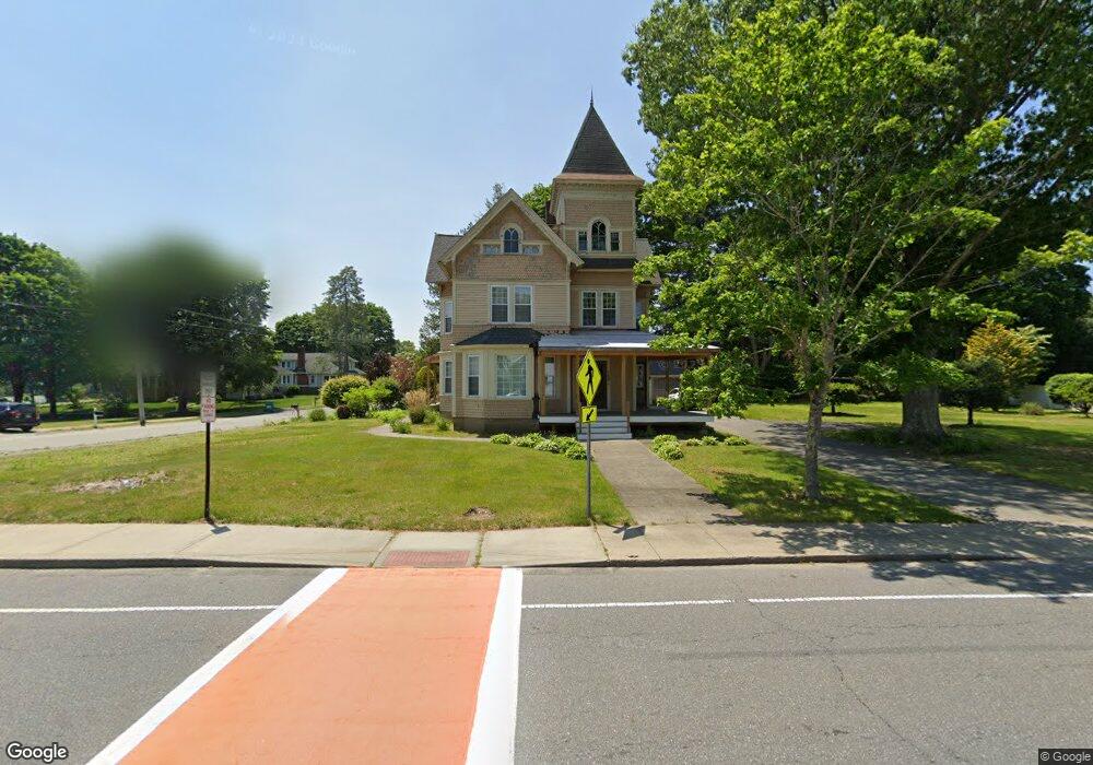 122 Linwood St unit 1, Uxbridge, MA 01569 - photo 1