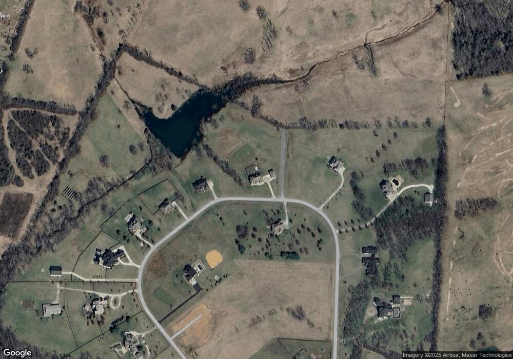 240 Cave Run Cir, Versailles, KY 40383 - photo 1