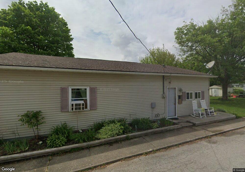 301 N Maple St, Converse, IN 46919 - photo 1