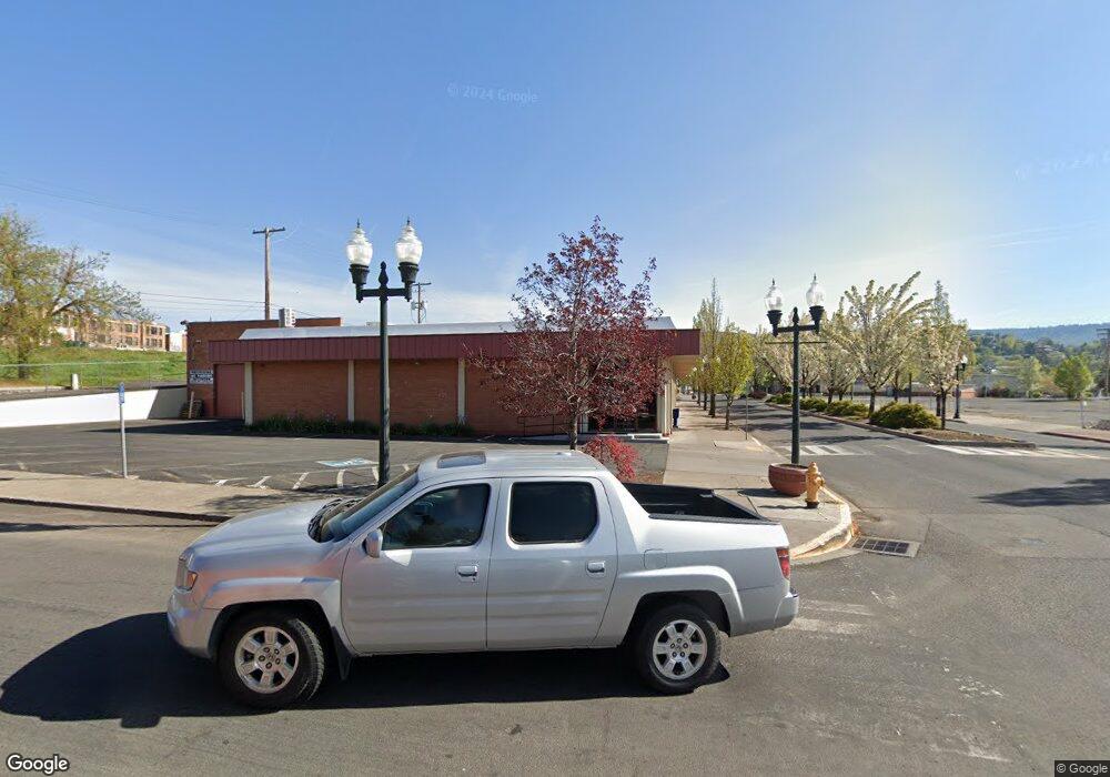 1301 Esplanade Ave, Klamath Falls, OR 97601 - photo 1