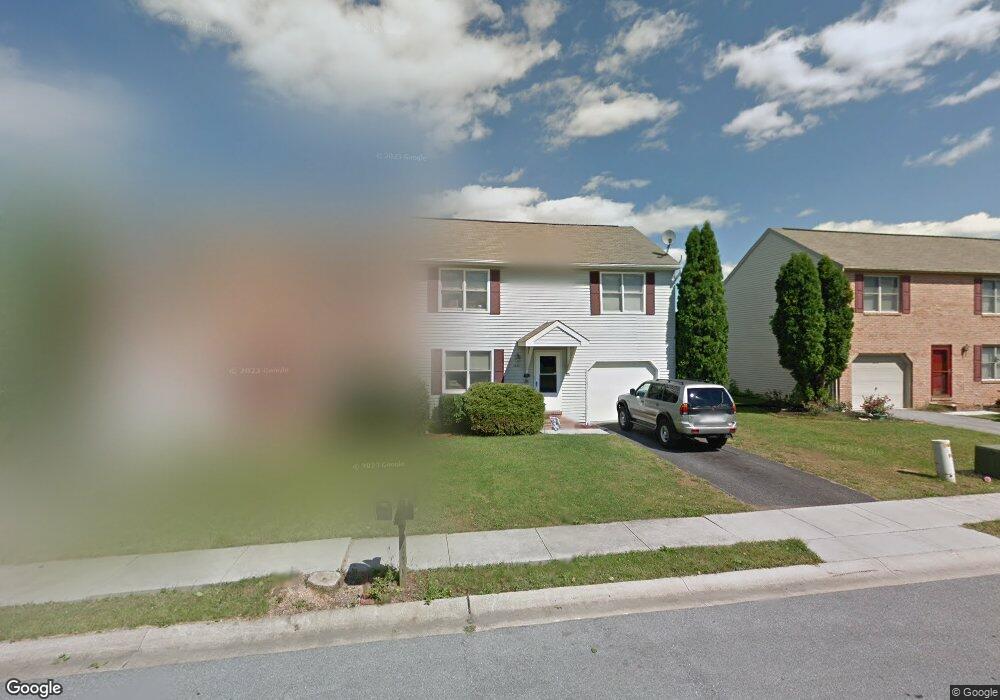 2023 Clinton Ave, Chambersburg, PA 17201 - photo 1