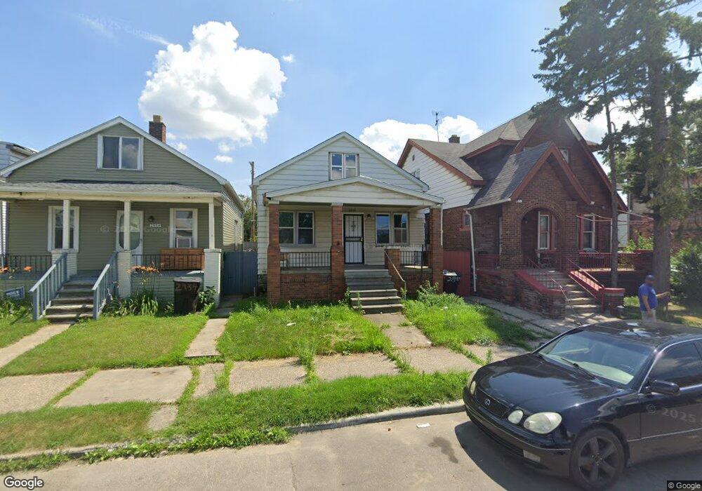 2930 Cody St, HamtraMcK, MI 48212 - photo 1