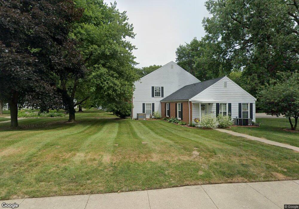 2147 Painted Post Dr unit 4, Flushing, MI 48433 - photo 1