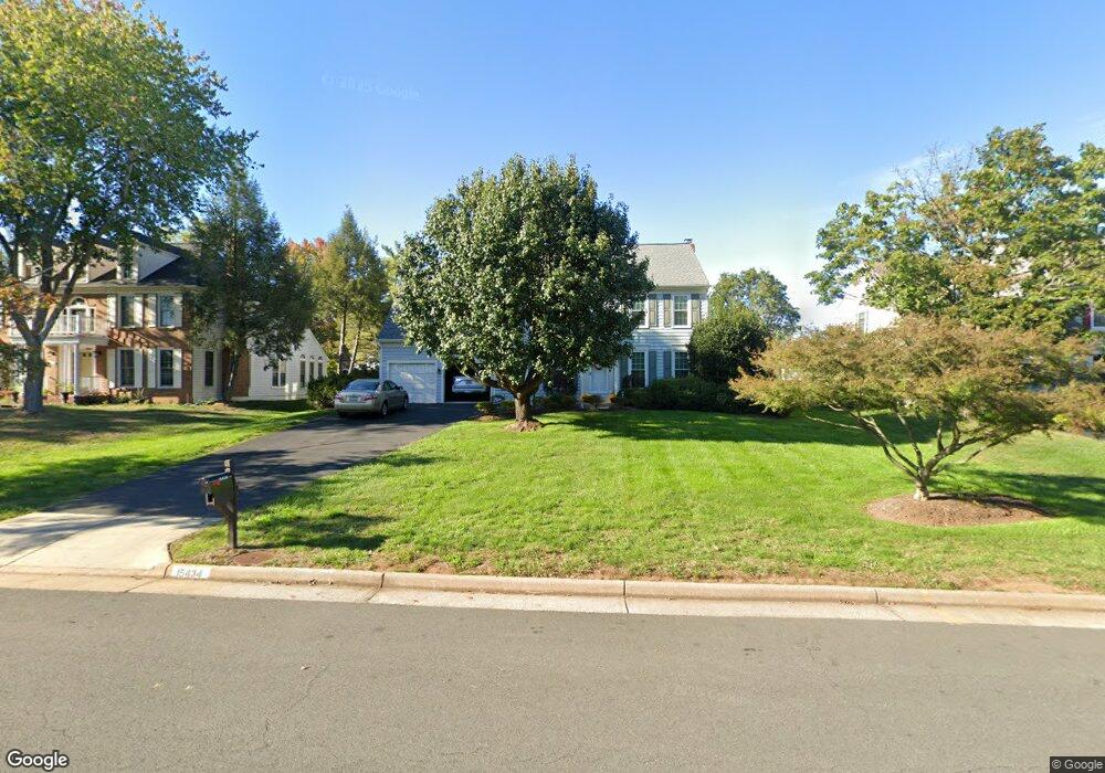 15434 Martins Hundred Dr, Centreville, VA 20120 - photo 1