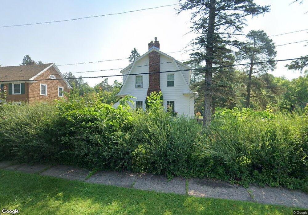 127 W Lewis St, Duluth, MN 55803 - photo 1