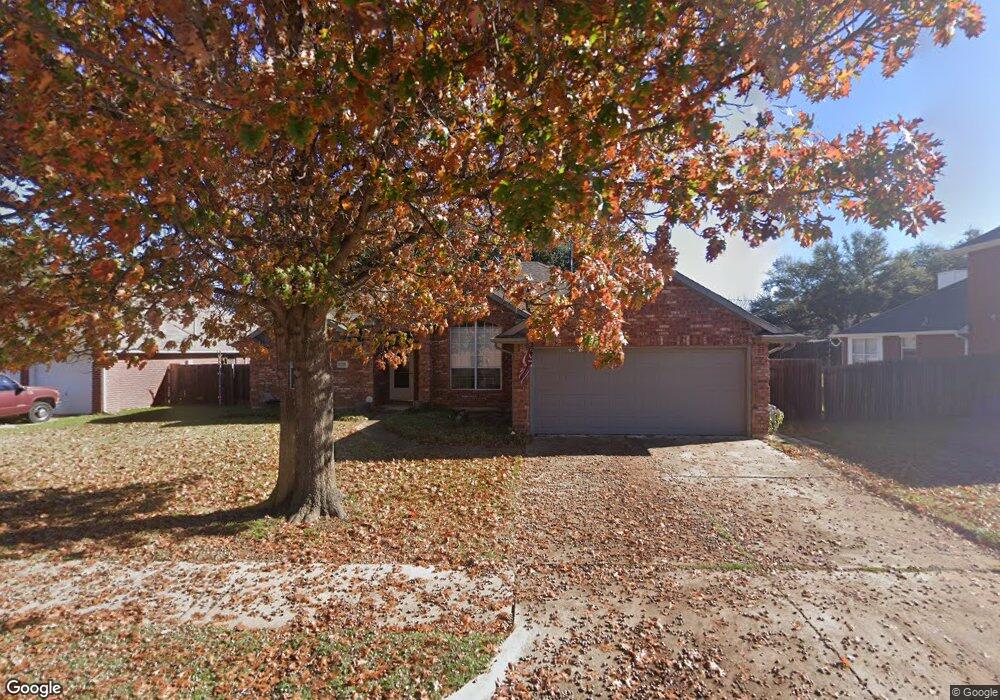 5320 Texas Dr, North Richland Hills, TX 76180 - photo 1