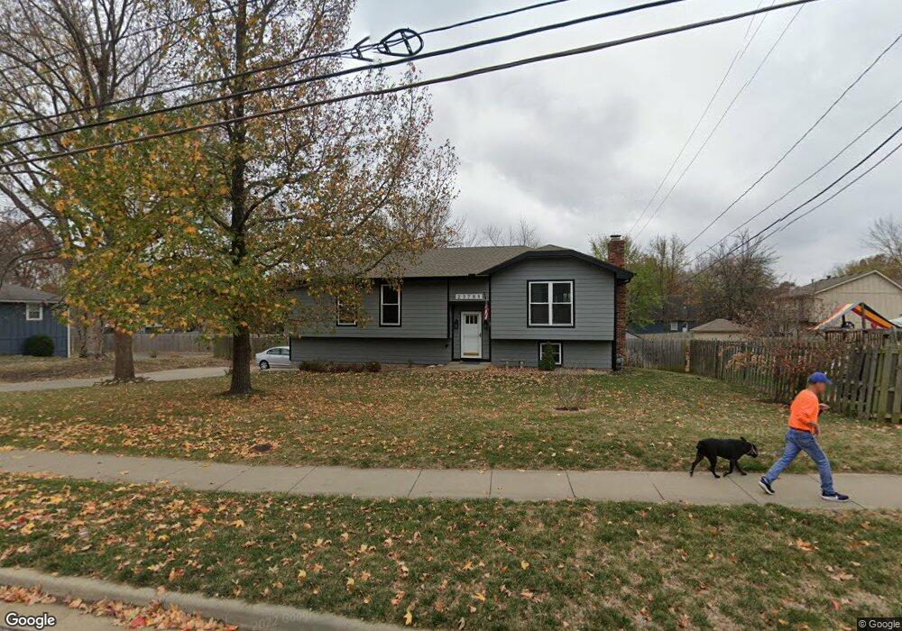 23785 W 55th St, Shawnee, KS 66226 - photo 1