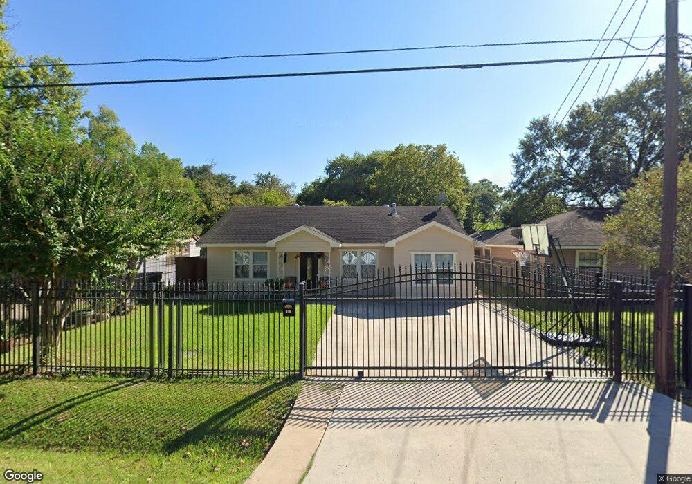 116 Fichter St, Houston, TX 77022 - photo 1
