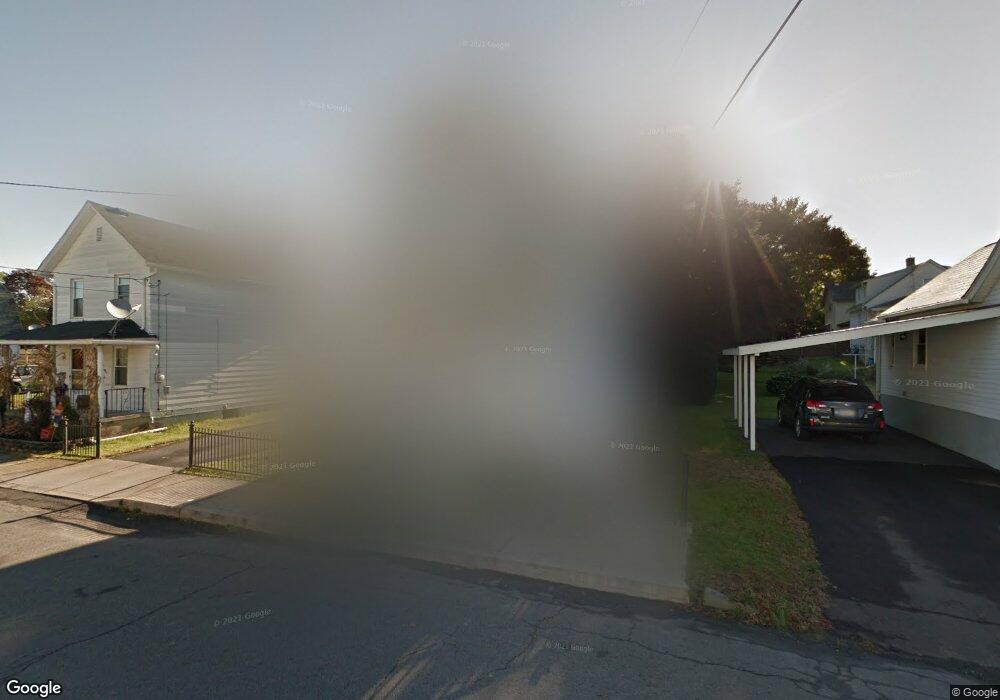 171 Center St, Dupont, PA 18641 - photo 1