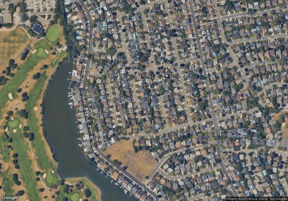 2815 Covered Bridge Rd, Merrick, NY 11566 - photo 1