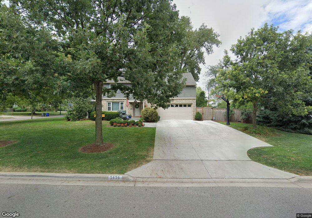 1616 Tremont Rd, Columbus, OH 43212 - photo 1