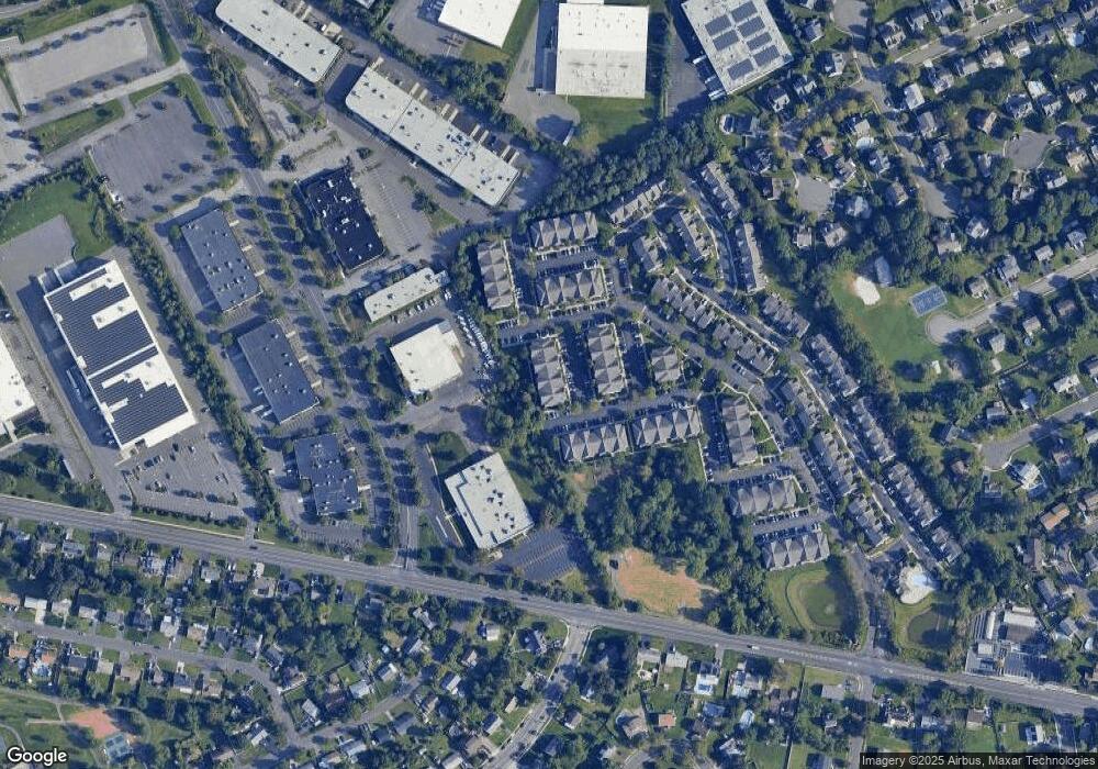 824 Dominick Ct unit 824, South Plainfield, NJ 07080 - photo 1