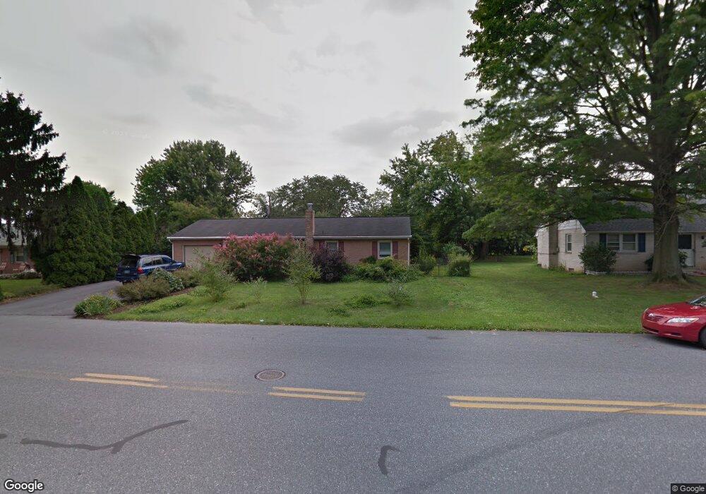 42 Cedar Ave, Ephrata, PA 17522 - photo 1