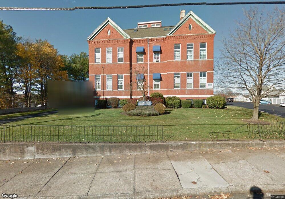 663 Boston St unit 10,1, Lynn, MA 01905 - photo 1