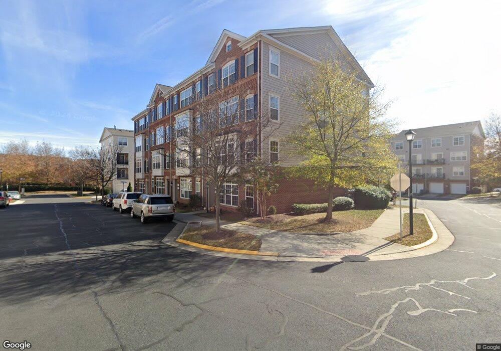 42675 Hollyhock Terrace, Ashburn, VA 20148 - photo 1