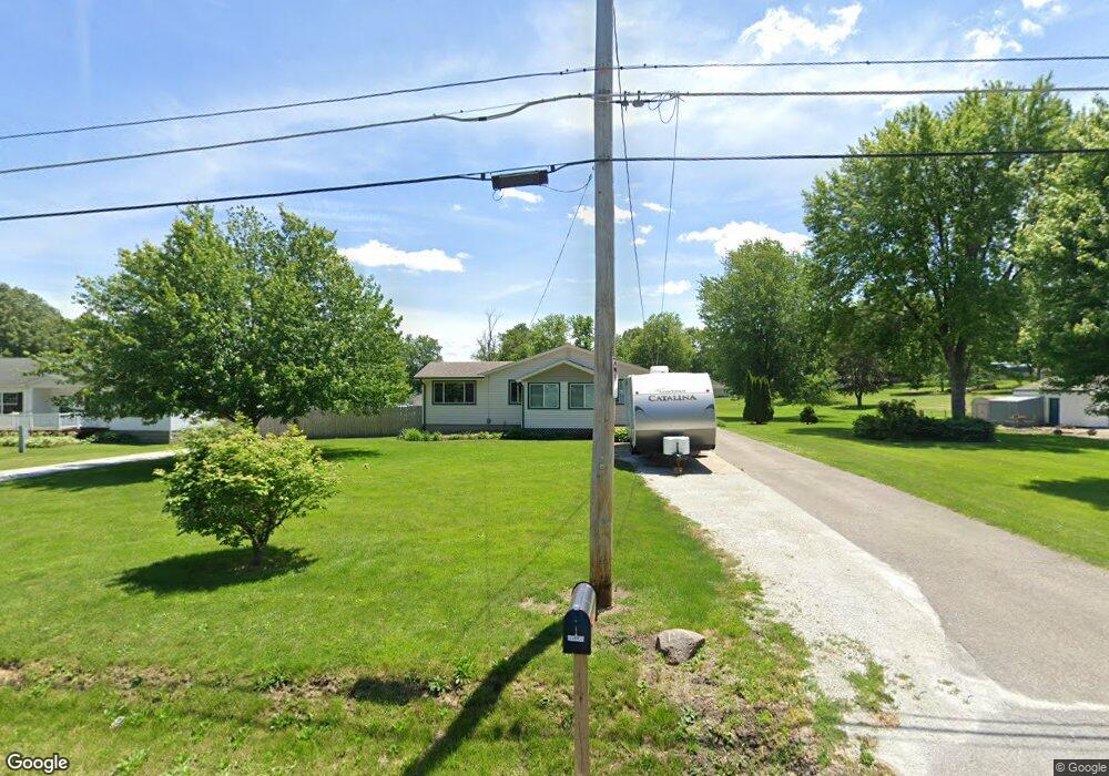 3411 E Aurora Ave, Des Moines, IA 50317 - photo 1