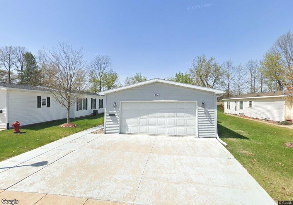 766 Spenser Ln, Linden, MI 48451 - photo 1