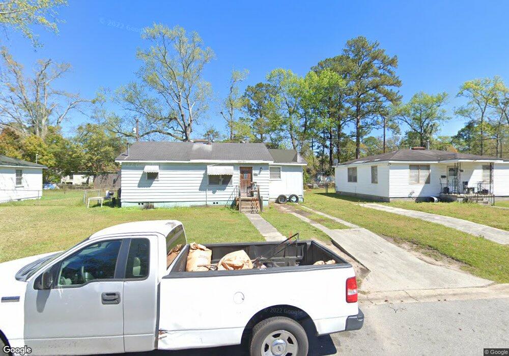 1316 E 57th St, Savannah, GA 31404 - photo 1