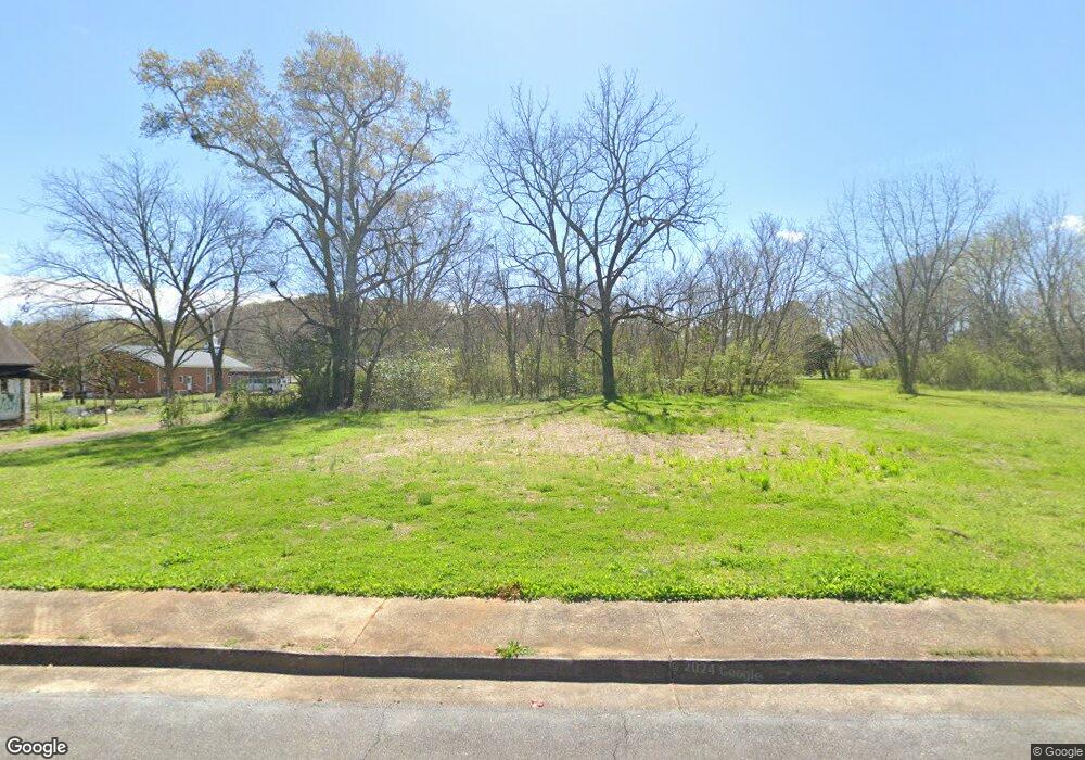 724 Davenport St, Cedartown, GA 30125 - photo 1