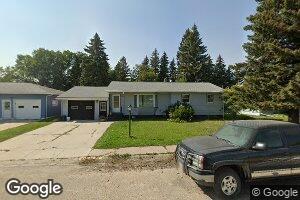 705 6th St NE, Rolla, ND 58367