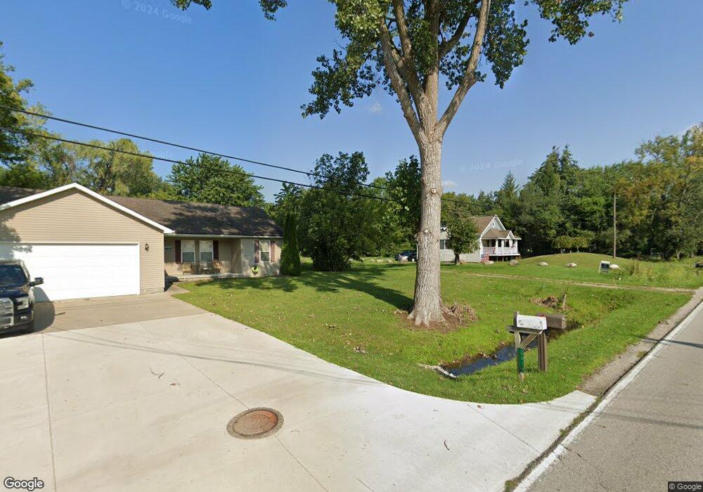 2669 Beach Rd, Port Huron, MI 48060 - photo 1