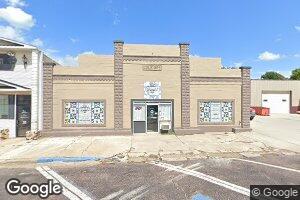 114 E 2nd St, Alcester, SD 57001
