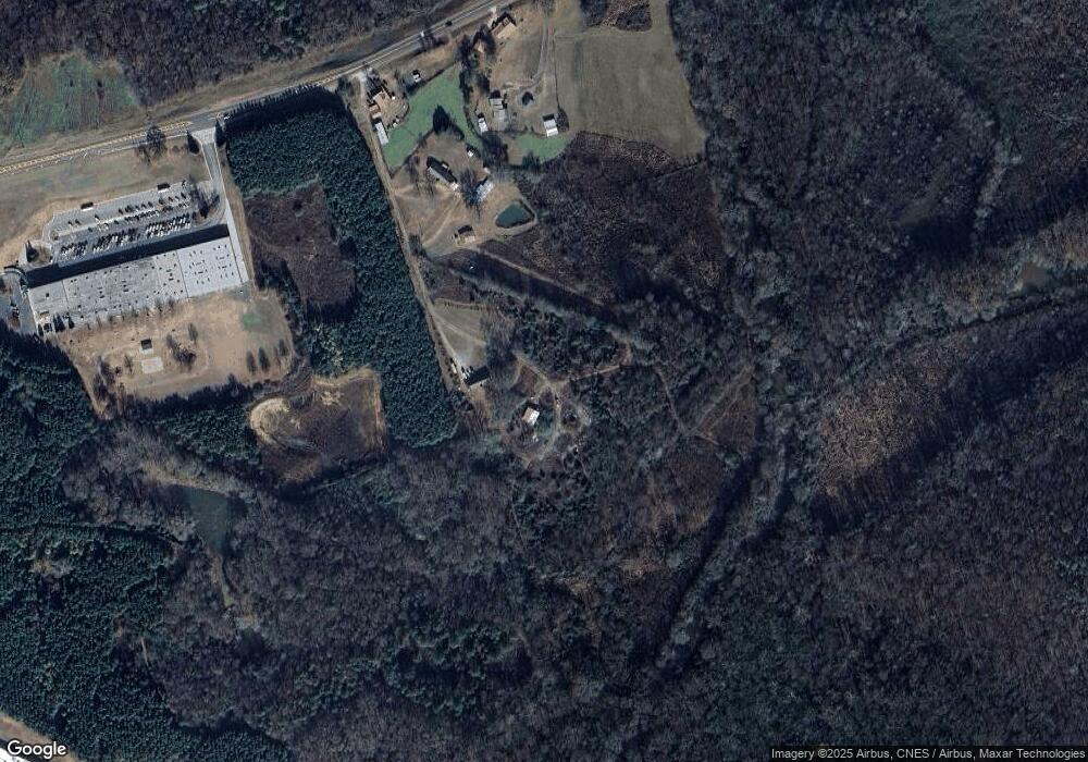 181 Gray Rd, Carnesville, GA 30521 - photo 1