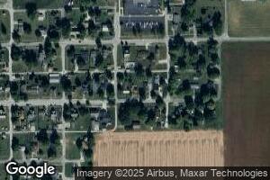 604 E Main St, Chalmers, IN 47929