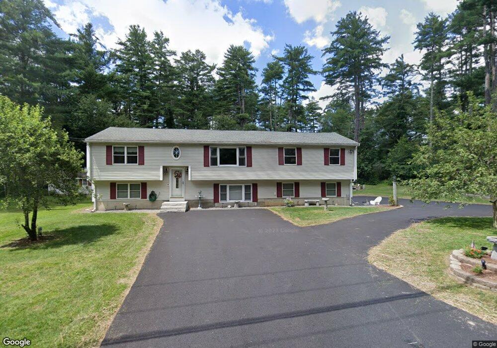 3 Simpson Mill Rd, Pelham, NH 03076 - photo 1