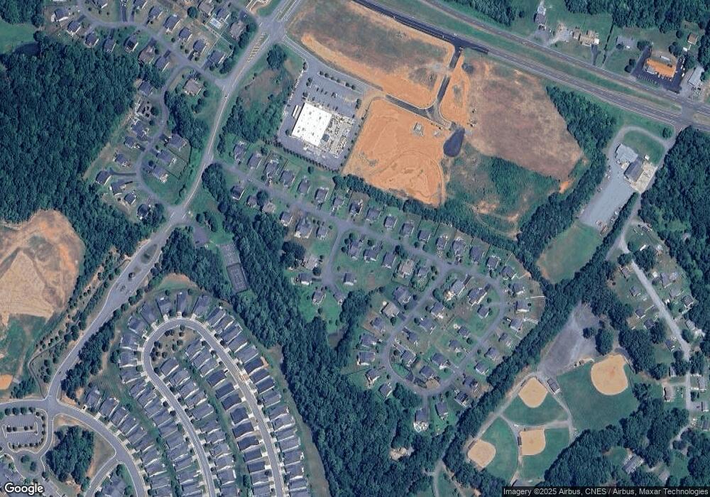 124 Larchmont Cir, Ruckersville, VA 22968 - photo 1