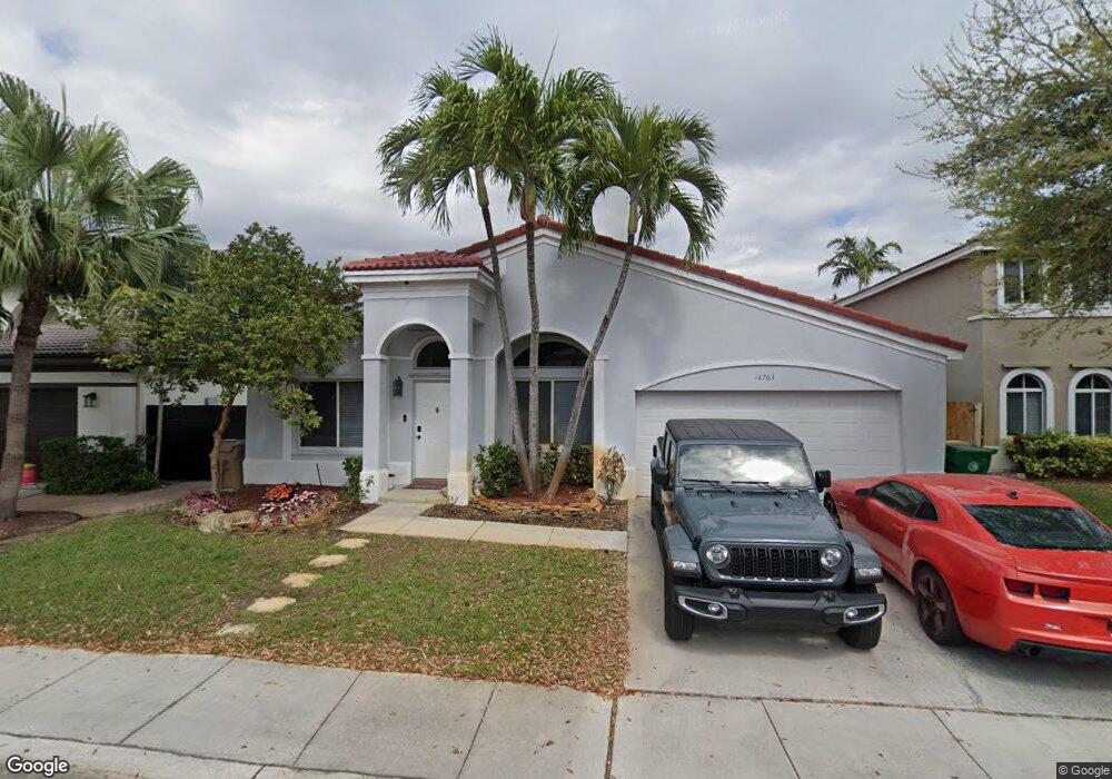10763 SW 14th Place, Davie, FL 33324 - photo 1