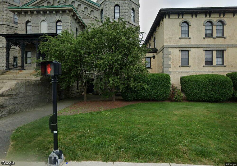 197 Thorndike St unit 21, Lowell, MA 01852 - photo 1