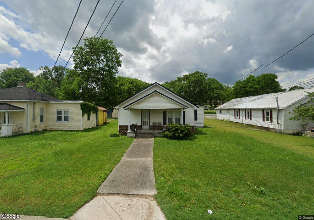 717 Sevier St, Shelbyville, TN 37160 - photo 1