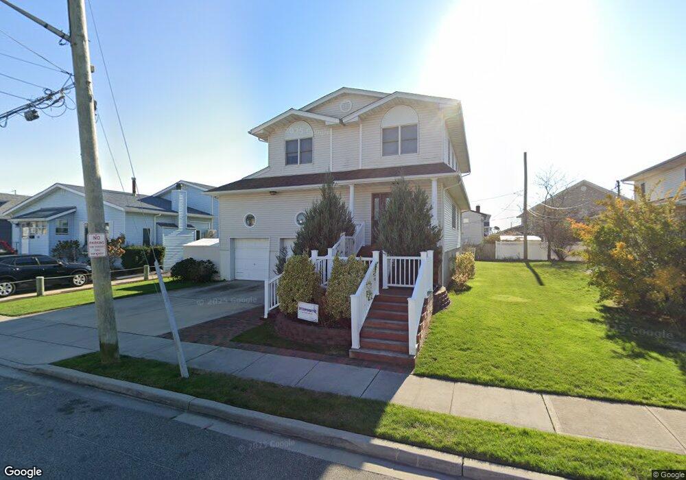 11 Julian Place, Island Park, NY 11558 - photo 1