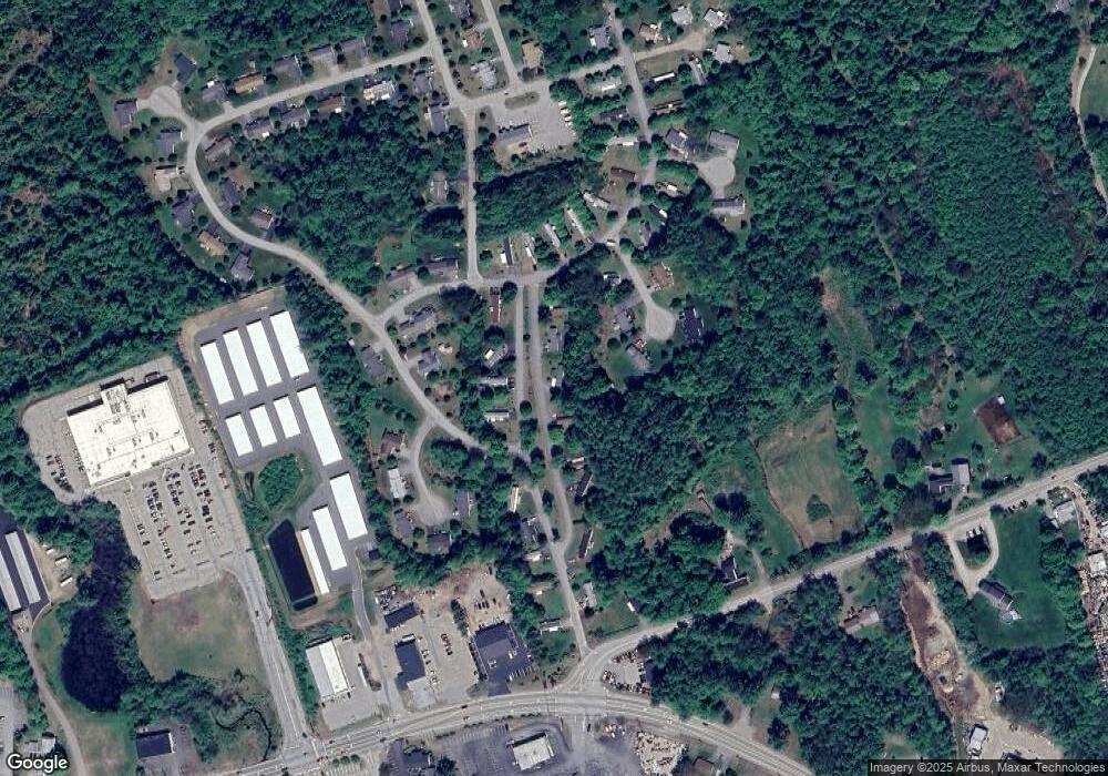 16 Hemlock Rd, Tilton, NH 03276 - photo 1