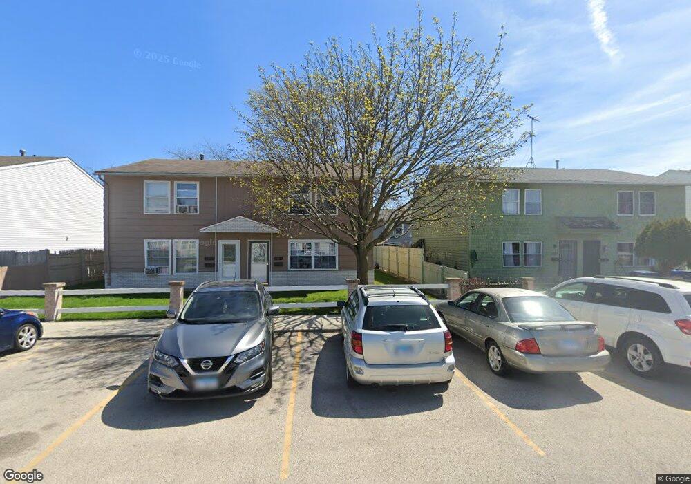 1211 Tobin Ct, Waukegan, IL 60085 - photo 1