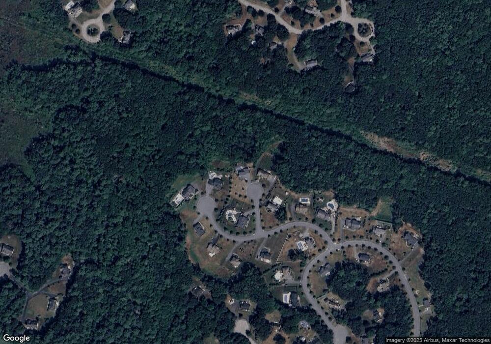 4 Grapevine Cir, Georgetown, MA 01833 - photo 1