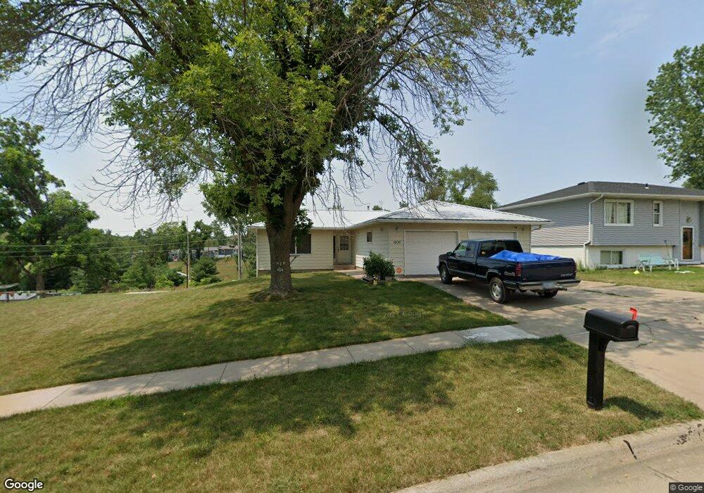 1636 21st St NW, Cedar Rapids, IA 52405 - photo 1